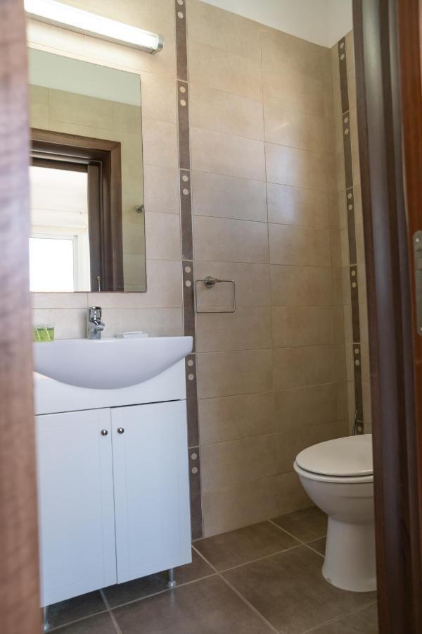 Fig Tree Villa Ekaterina 3 Bdrm Protaras Exteriér fotografie